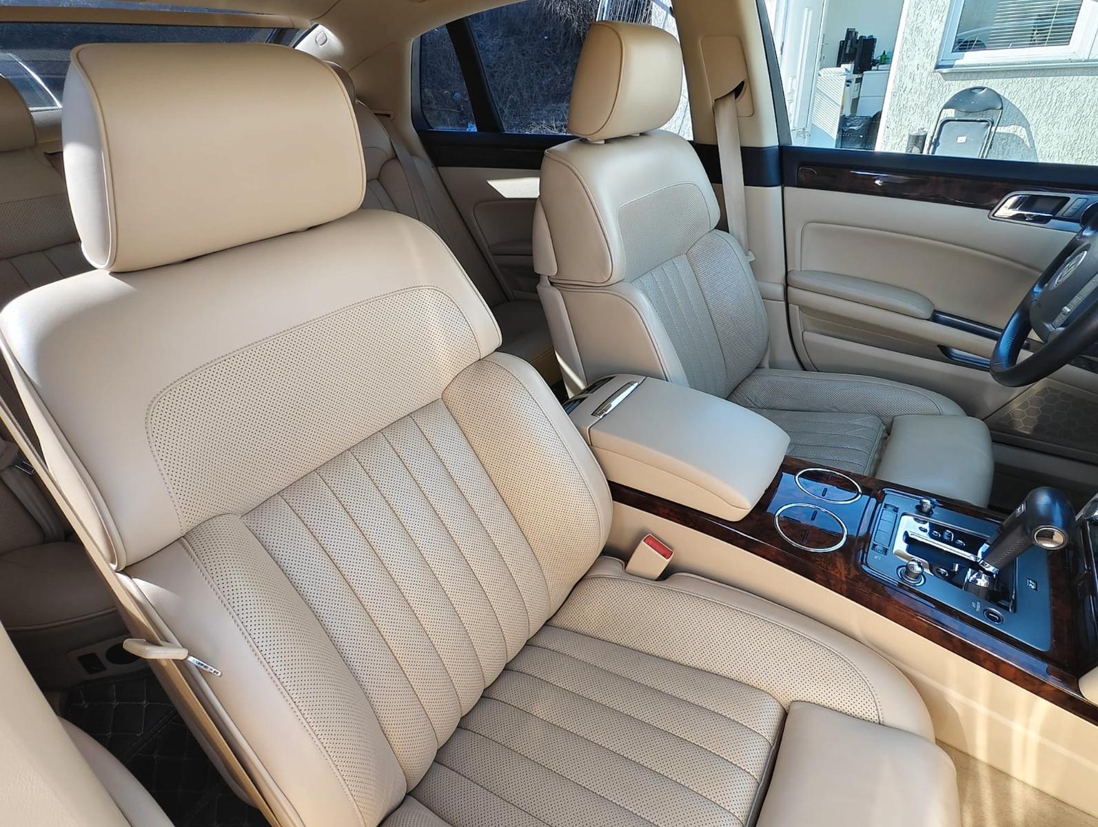 Volkswagen Phaeton V6 TDI 5-Sitzer *4Motion *VOLLAUSTATUNG*