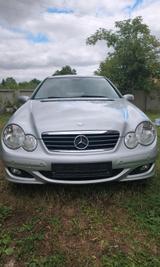 Mercedes-Benz Mercedes C 220 CDI Sportcoupe - Mercedes-Benz C 220: Cdi Sportcoupe