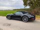 Porsche 992Cab. Voll Innodrive, keyless, Bose, Sitzklima - Porsche 992 in Duisburg