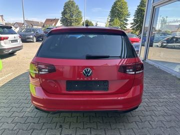 Volkswagen Passat Variant - 6