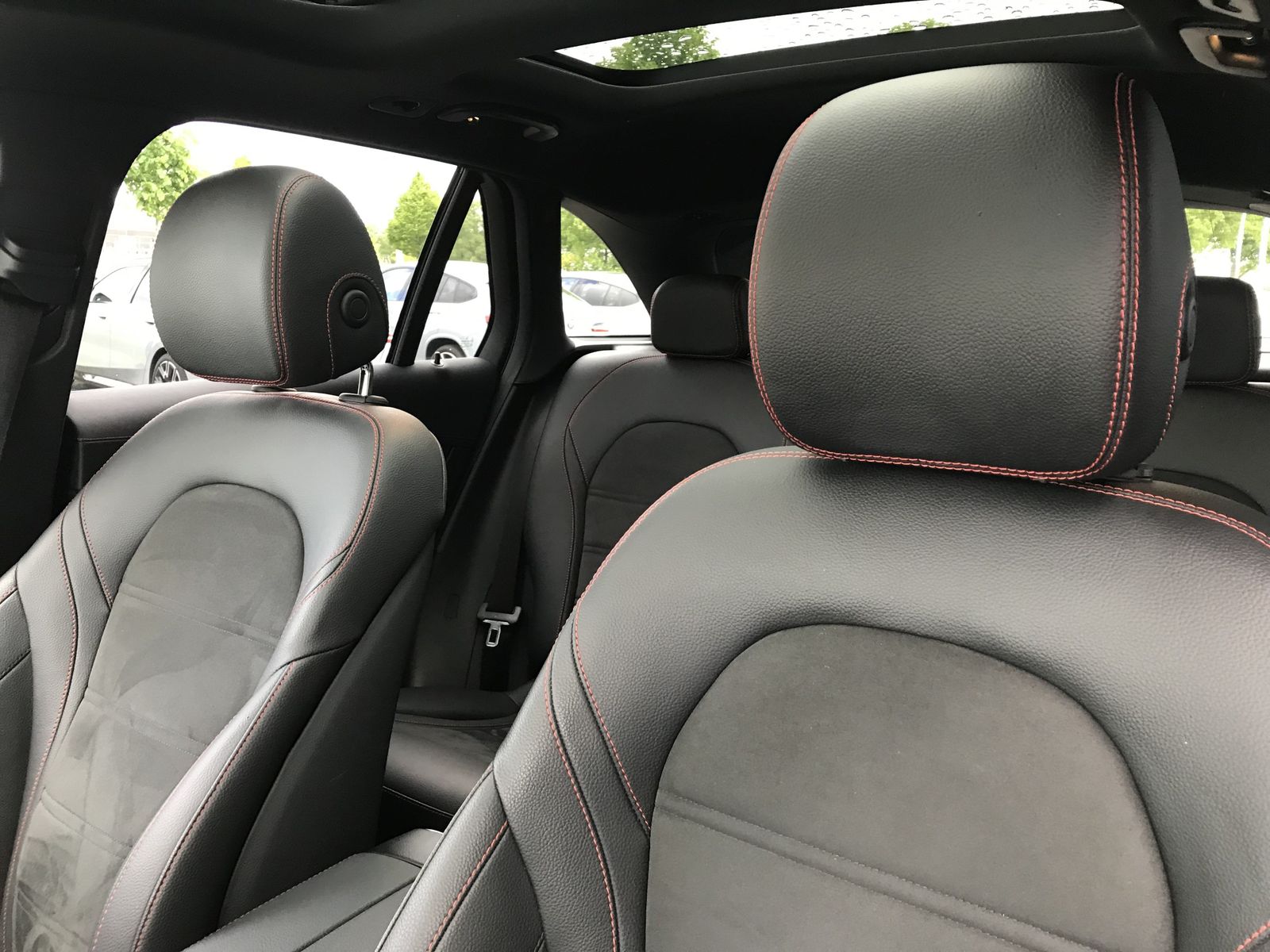 Mercedes-Benz GLC 43 AMG Sportpaket LED Tempomat AHK Klima foto 10