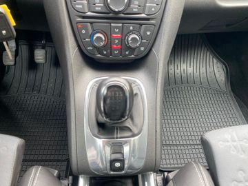 Bild 16 Opel Meriva B Innovation*TEMPOM*SHZ*LENKRAD-HZ*KLIMA*