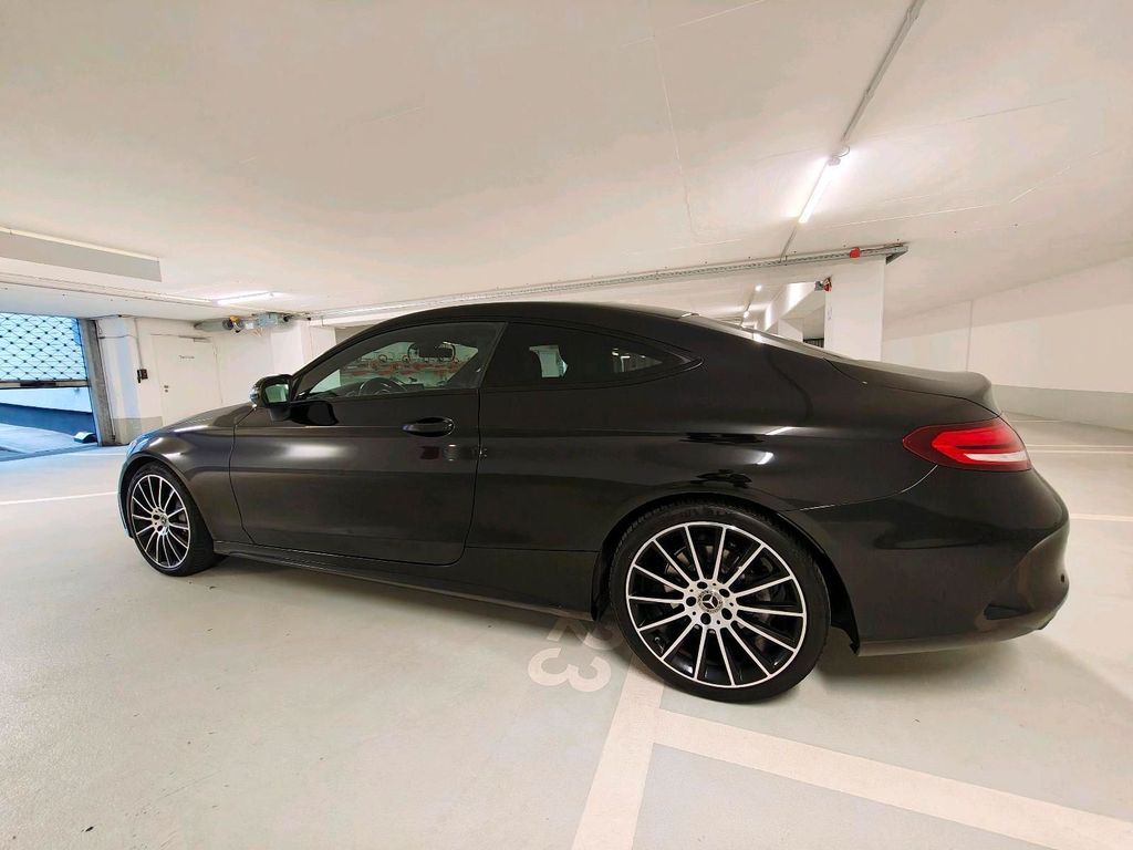 Image of Mercedes-Benz C 200