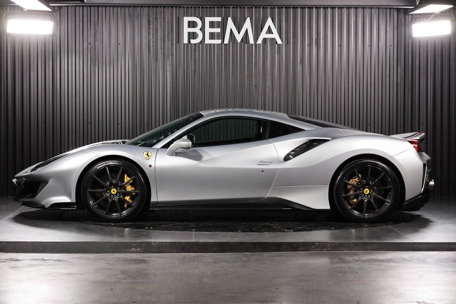 Ferrari 488 Pista GTB Pista Coupé DCT imagem 3