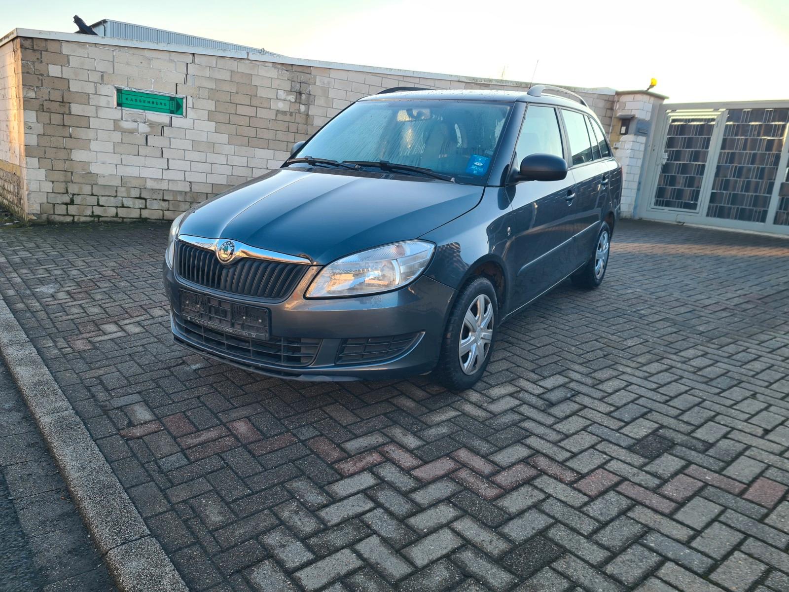 Skoda Fabia i Cool Edition,2-Hd ,TÜV/Inspekt Garantie