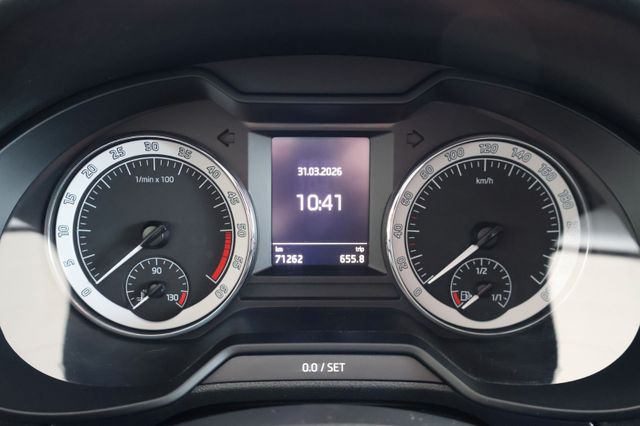 Skoda Octavia Combi Style Automatik LED Pano PDC