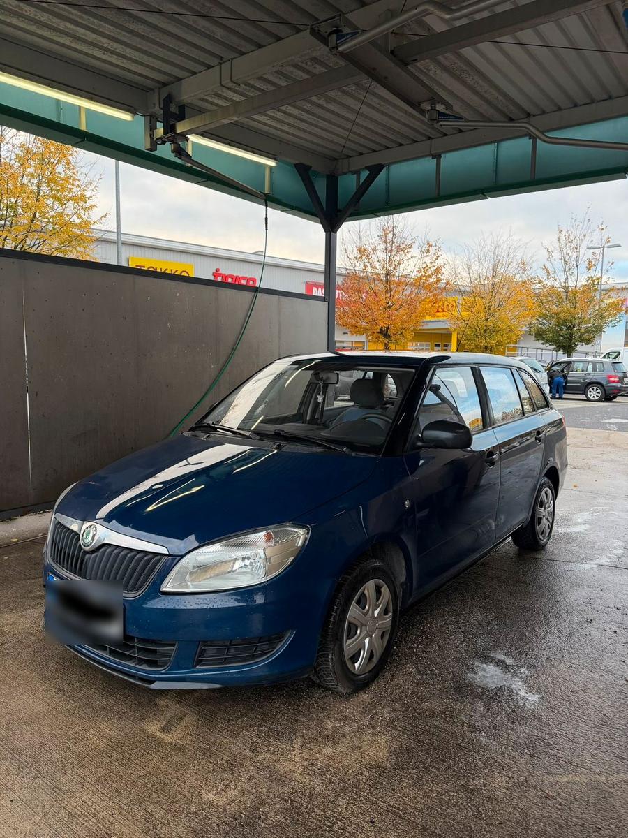 Skoda Fabia 2012 — photo 7