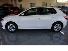 Fahrzeugabbildung Skoda Fabia Ambition 1.0 Apple CarPlay,Android Auto,Wi