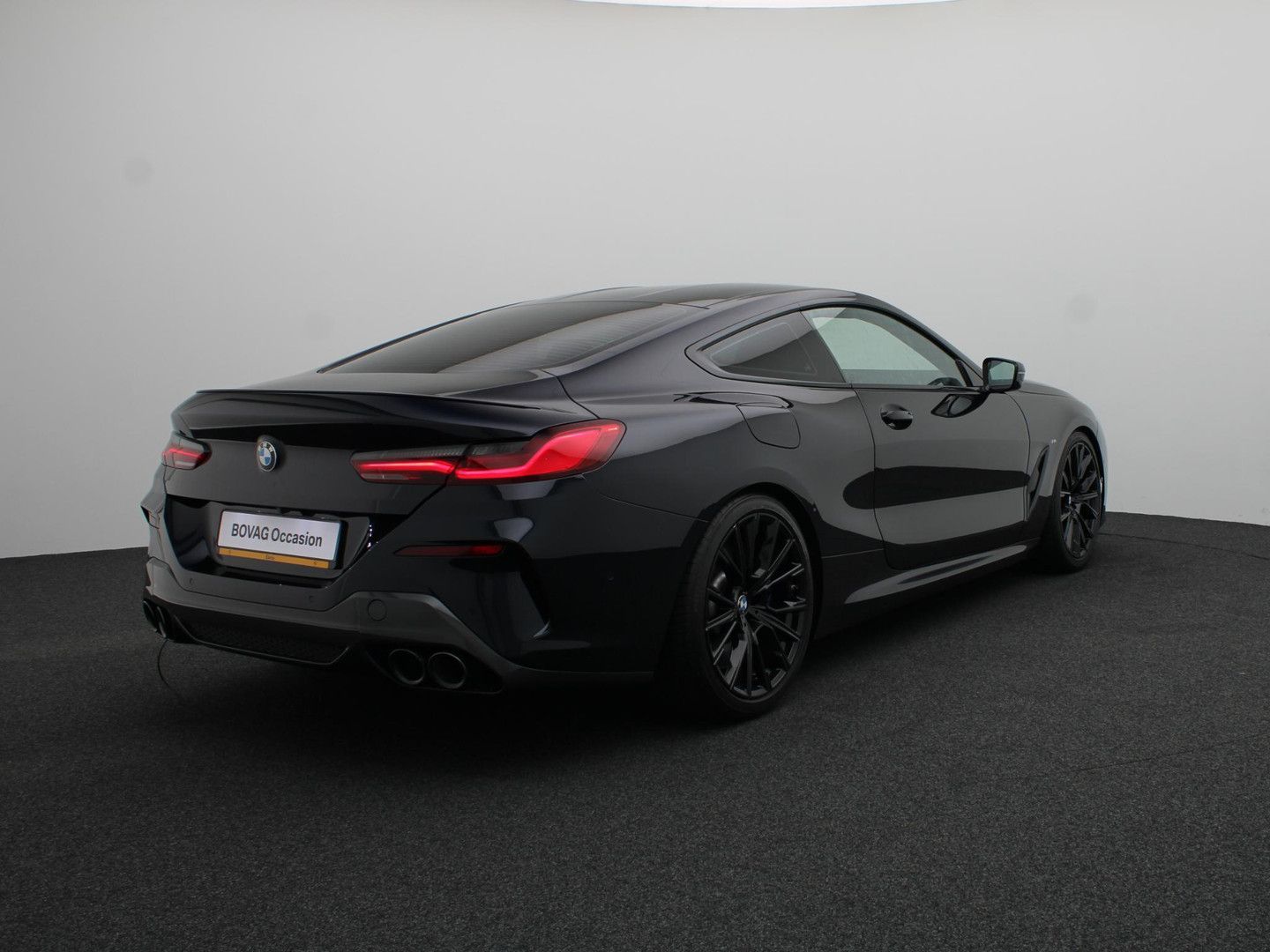 BMW M850 8 Serie Coupé M850i xDrive High Executive | imagem 2