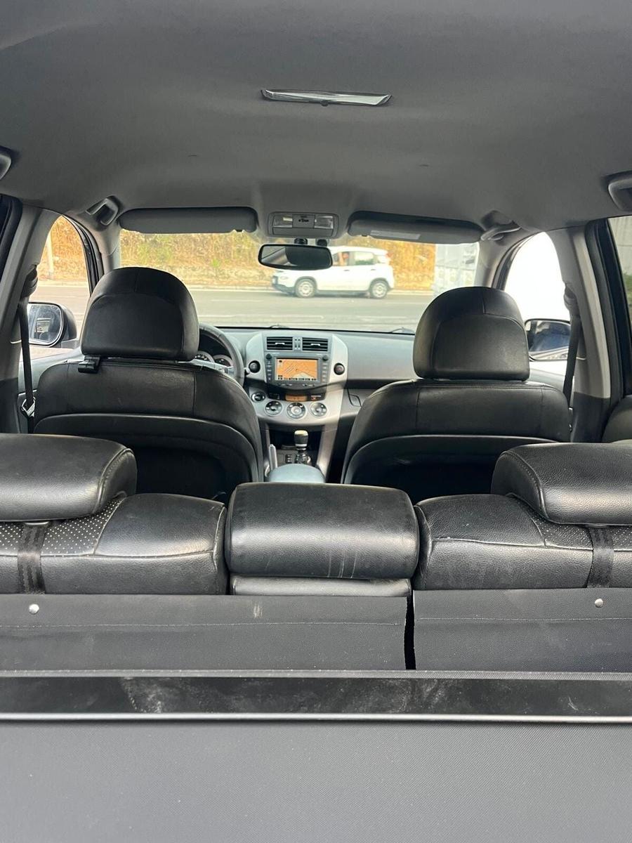 Toyota RAV4 2007 — photo 10