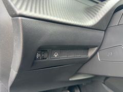 Foto Nummer 14: PEUGEOT 2008