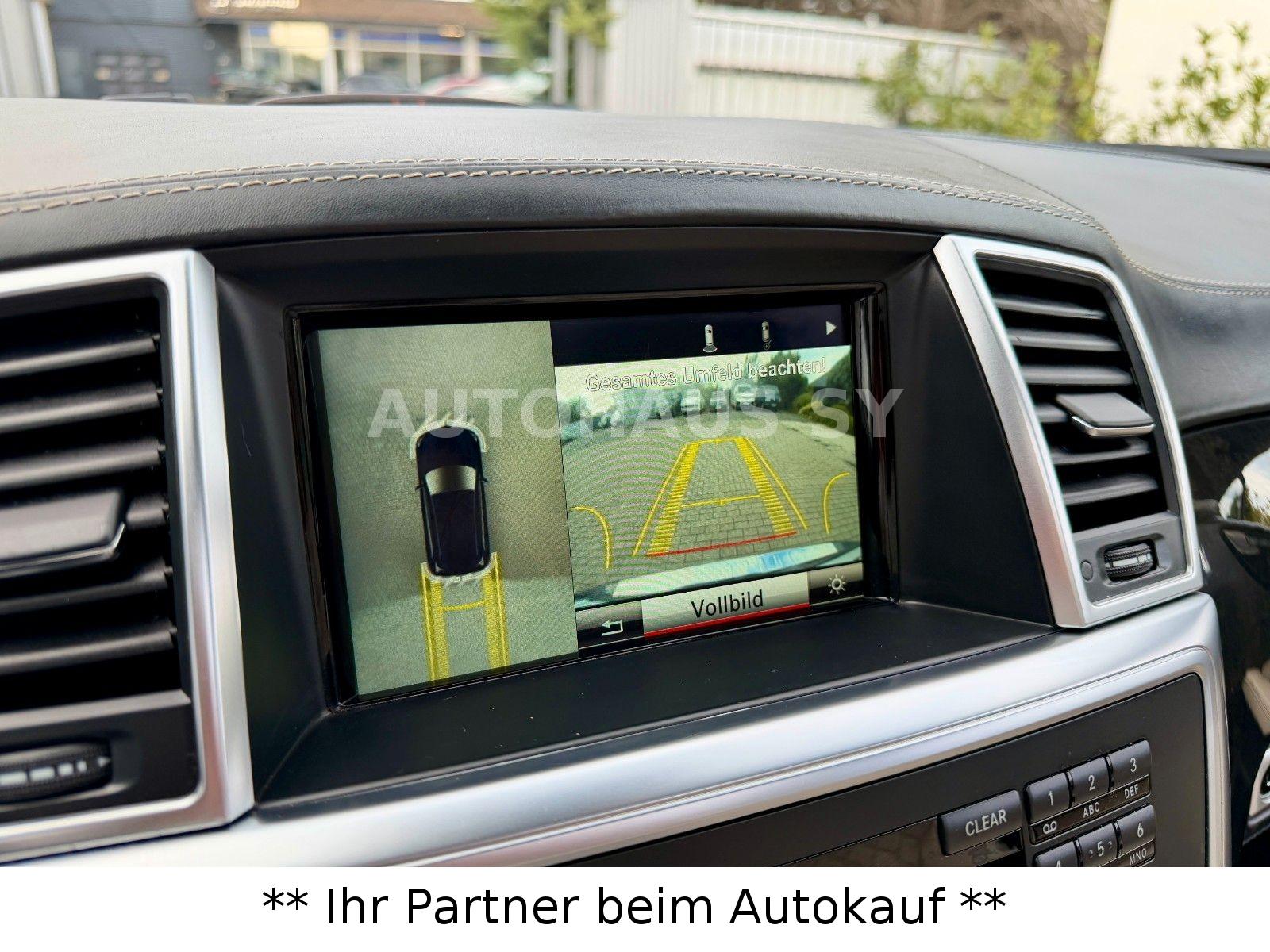Mercedes-Benz ML500 4Matic AMG*VOLL*HEADUP-360°-PANO-LEDER-MEM
