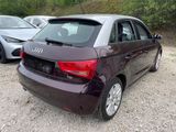 Audi A1 Sportback ambition Teilleder*NAVI*PDC*GRA*SH - Audi A1 mit Diesel-Antrieb: Sportback