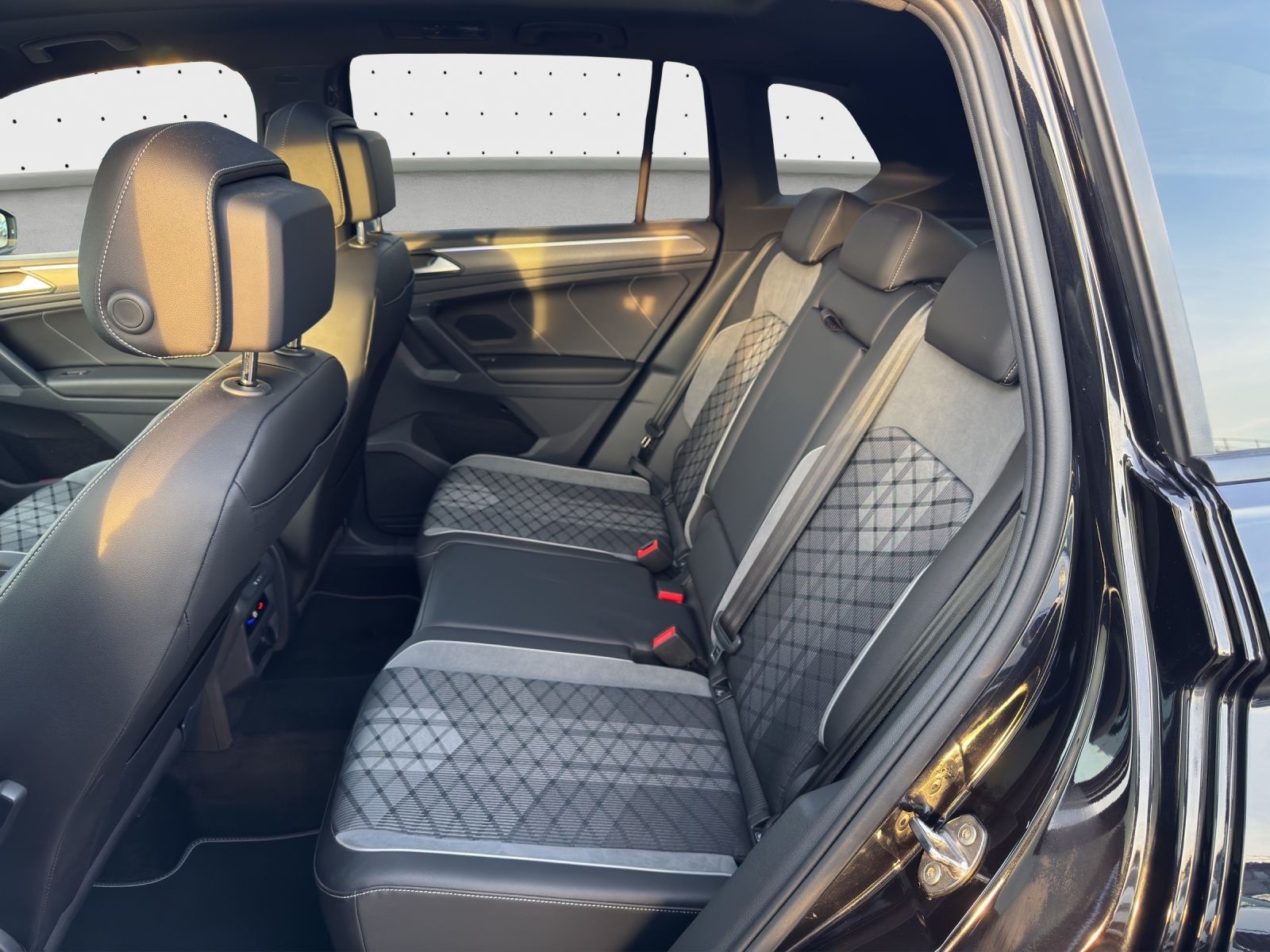 Volkswagen Tiguan - Bild 17