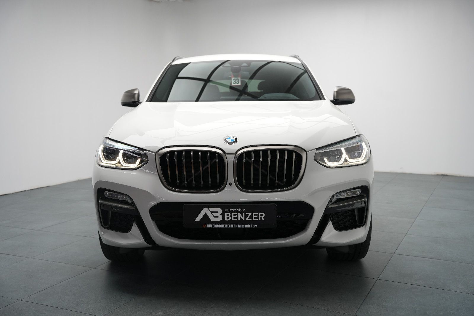 Fahrzeugabbildung BMW X4 M40 /HUD/LED/AHK/Leder/HUD/Ambiente/360°Cam/