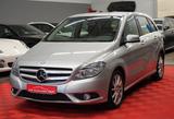 Mercedes-Benz B 180 1.6 Ltr. *6Gang*Navi*Abstandswarner* - gebrauchte Vans