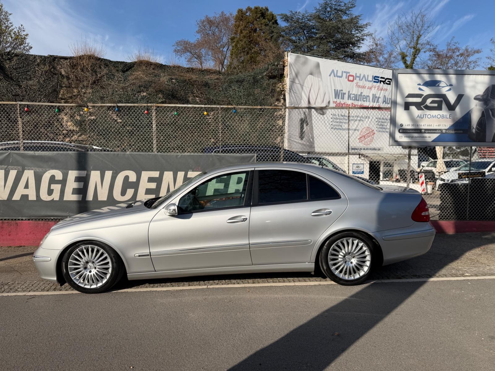 Mercedes-Benz E 220 CDI Limousine Automatik "Elegance"TÜV NEU
