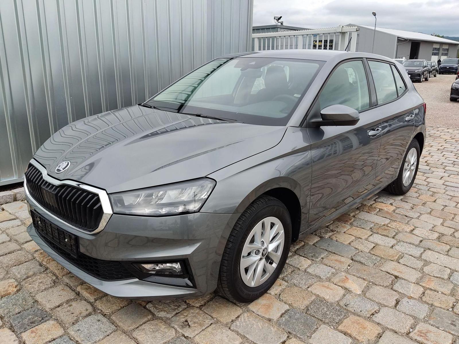 Skoda Fabia Sondermodell 130 Jahre 1.0 MPI 80 PS Vi...