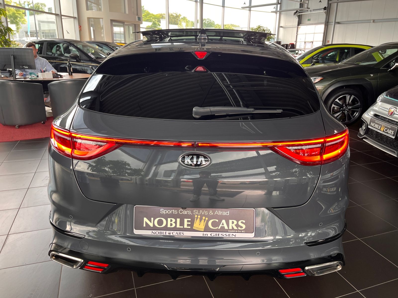 Fahrzeugabbildung Kia ProCeed GT PANO LED NAVI RFK ALU