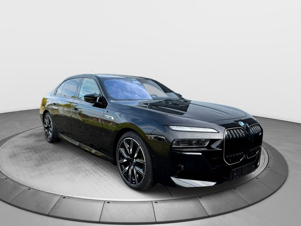 Image of BMW i7