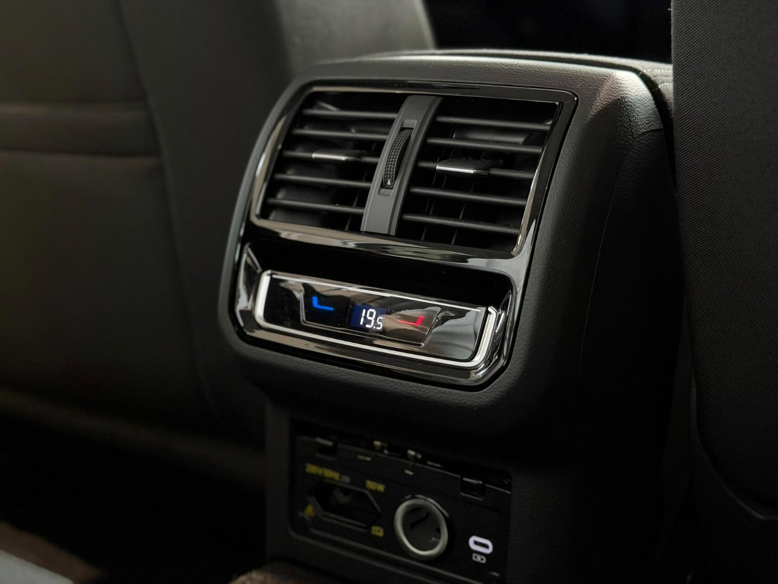 Volkswagen Passat Business*Massage*ACC*HUD*AHK*, миниатюра 25