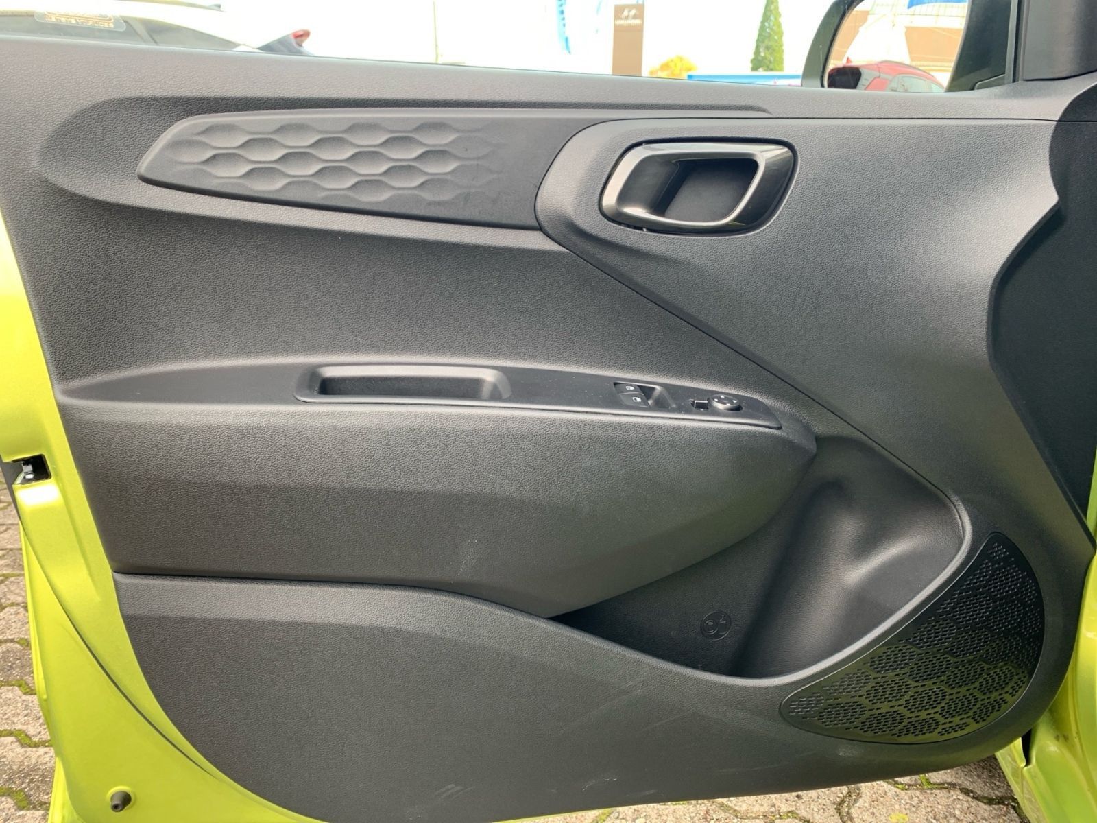 Fahrzeugabbildung Hyundai i10 Automatik 1.0 Trend Navi Kamera