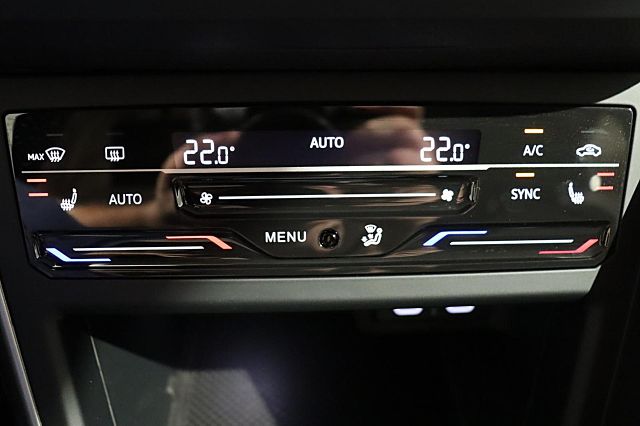 Taigo MOVE 1.0 TSI DSG AHK LED PDC SHZ DAB BT