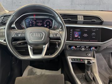 Audi Q3 - 9