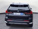 BMW X1 sDrive20i Panorama-Glasdach AHK Sportsitze Rü - gebrauchte BMW X1 aus dem Jahr 2024