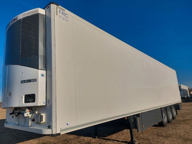 Schmitz Cargobull SKO 24 Thermo King SLXe 300 Trennwand  höhe2.70m