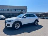 Audi Q3 35 TDI S tronic Business - Audi Q3 mit Halbautomatikschaltung