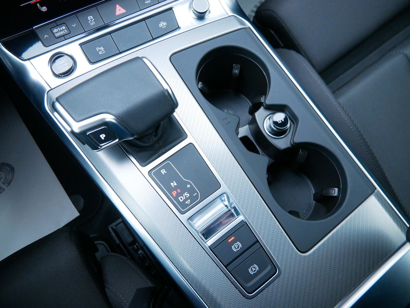 Fahrzeugabbildung Audi A6 Avant 2.0 quattro advanced NEU76T ACC LED KAM