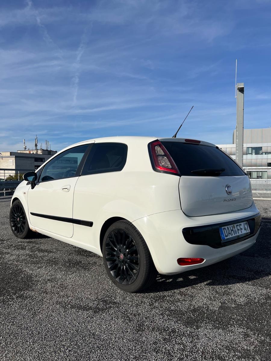 Fiat Punto Evo TÜV 5/27 