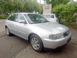 Audi A3  Sportback Automatik  Alu  Klimaautom.  2 HD - Audi A3 aus 2001