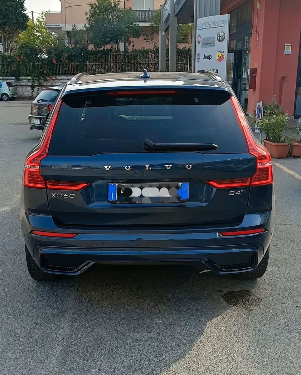 Other Volvo XC 60 XC60 B4 (d) AWD automatico Business imagem 3