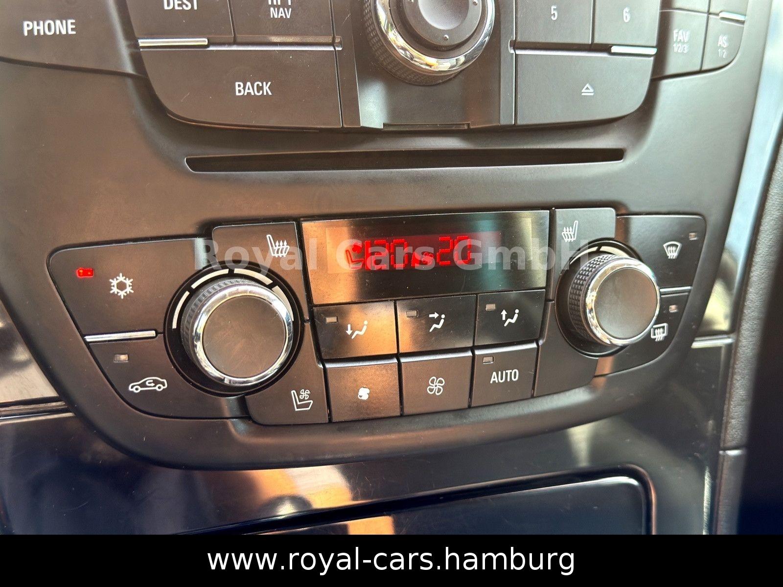 Opel Insignia 2009 — photo 18