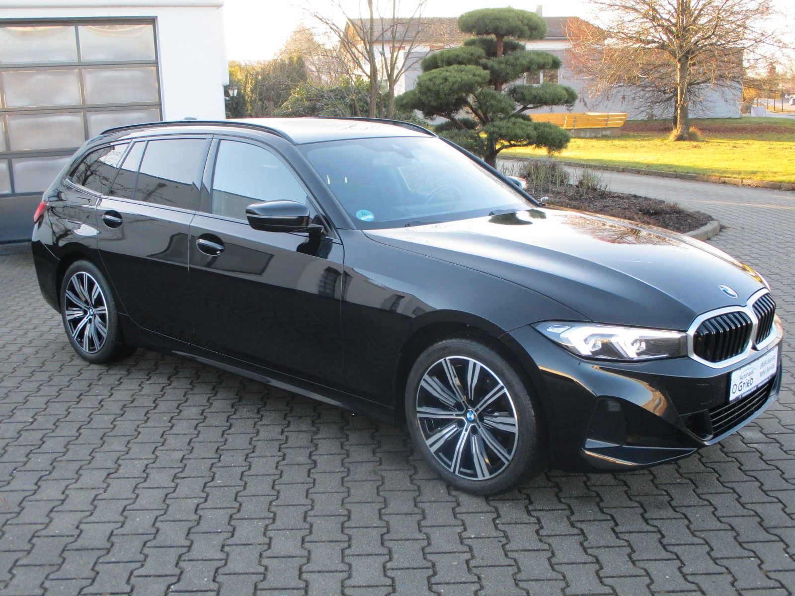 BMW 318 d Touring AHK HiFi LED DAB foto 5