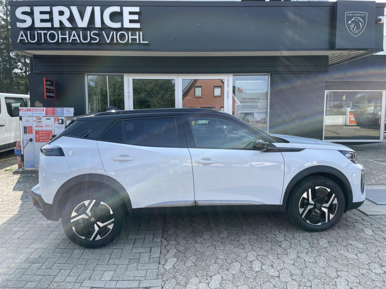 Peugeot 2008 PureTech 130 EAT8 GT SHZ / RFK