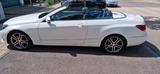 Mercedes-Benz E 250 Cabriolet E 250 Autom. - - Mercedes-Benz E 250 mit Benzin-Antrieb: Cabrio