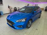 Ford Focus Turnier ST-Line X Navi Garantie Tüv neu