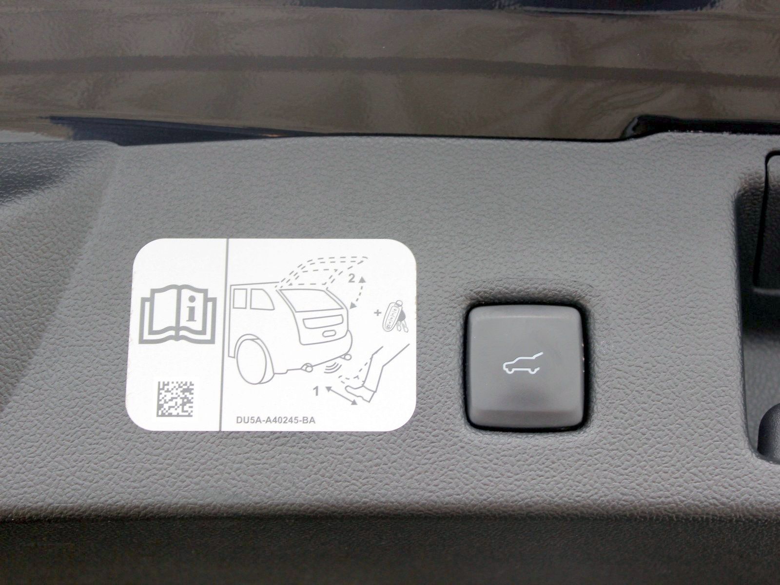 Fahrzeugabbildung Ford Kuga Plug-In Hybrid ST-Line X
