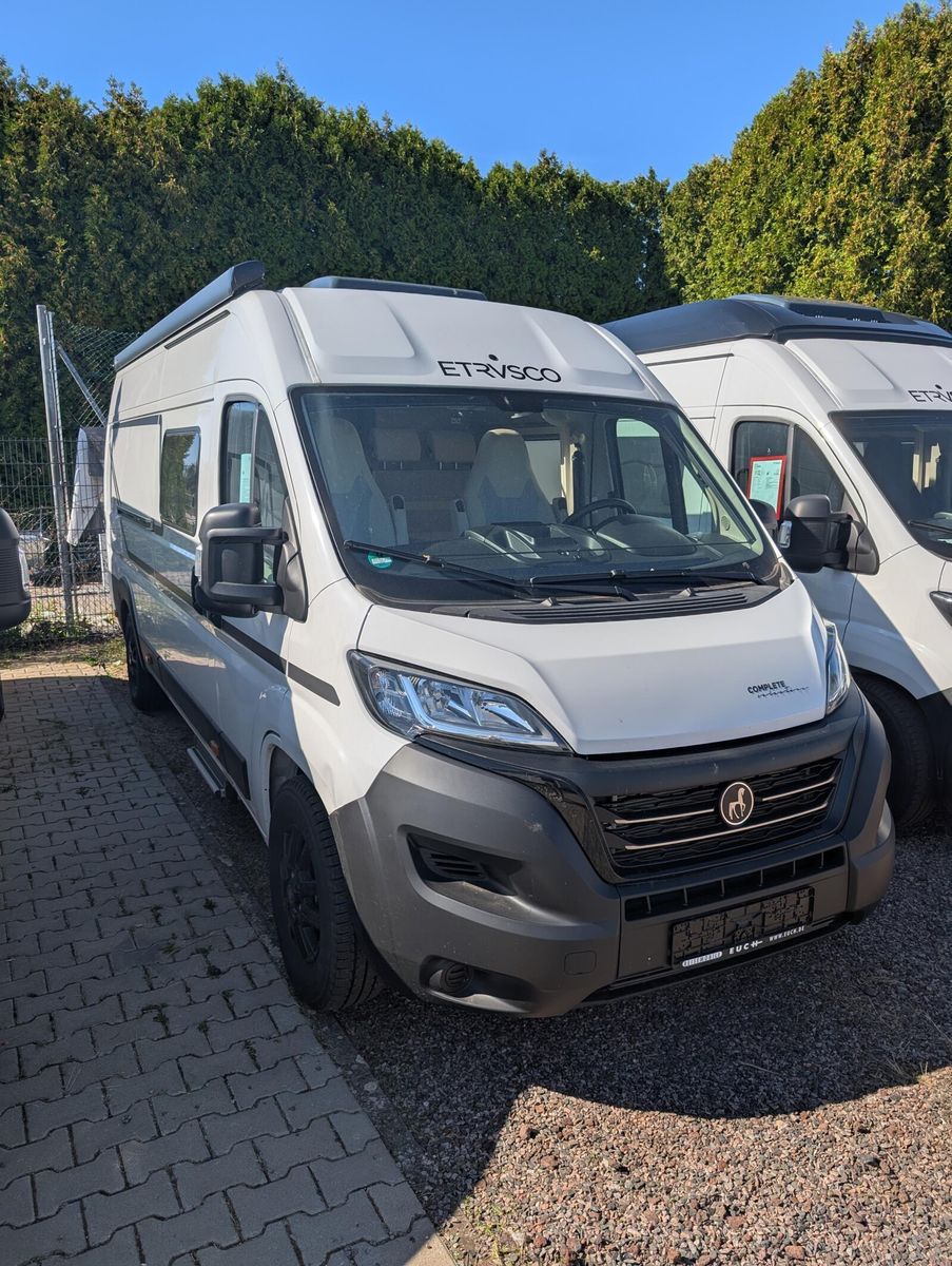 Fahrzeugabbildung Etrusco CV 640 SB Markise, Rückfahrkamera