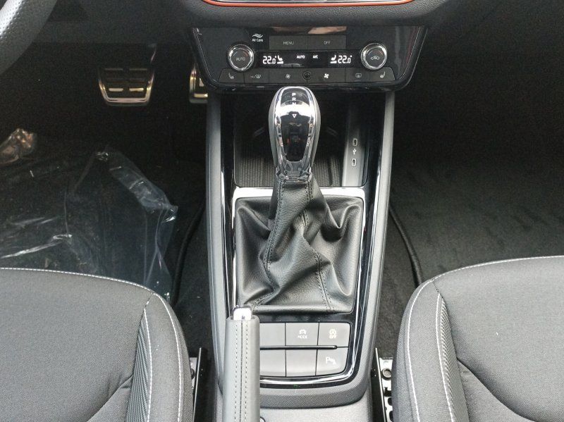 Fahrzeugabbildung SKODA Scala 1.5 TSI DSG Monte Carlo AHK+MATRIX-LED+KAM