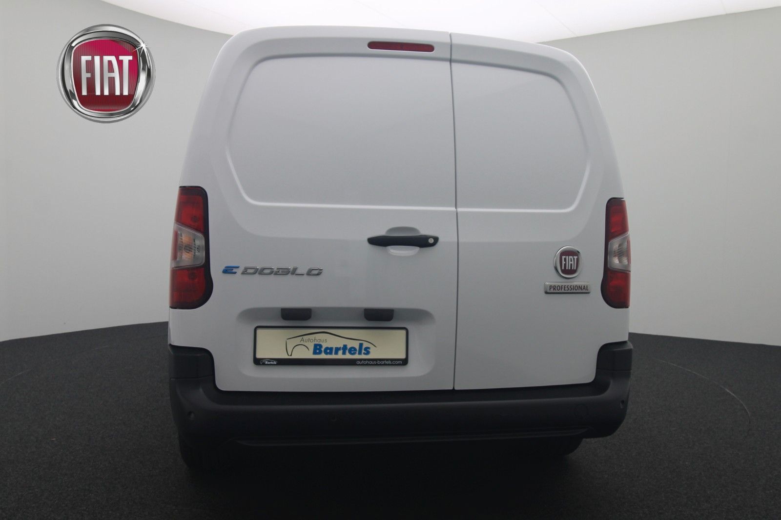 Fahrzeugabbildung Fiat E-Doblo Kastenwagen L2 100 kW Sofort!