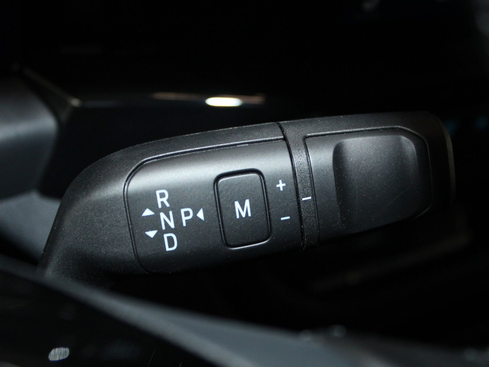 Fahrzeugabbildung Ford NUGGET L2 Titanium MARKISE + Aufstelldach SOFORT