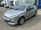 Peugeot 206 CC Platinum HDi 110 - Peugeot 206 mit Diesel-Antrieb: Cabrio