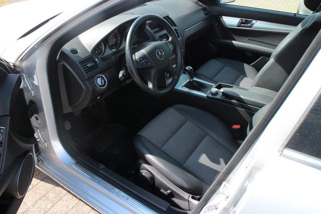 Mercedes-Benz C 180 T-Modell CGI BlueEfficiency – Bild 7