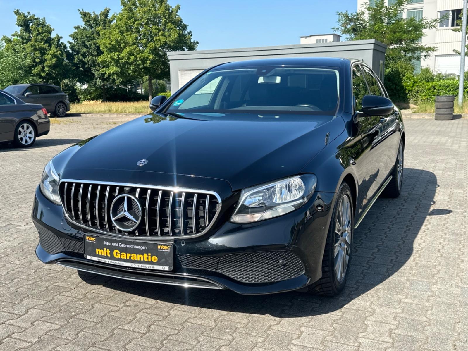 Mercedes-Benz E 200d/AVANTDARDE/WIDESCREEN/LEDER/KAMERA/