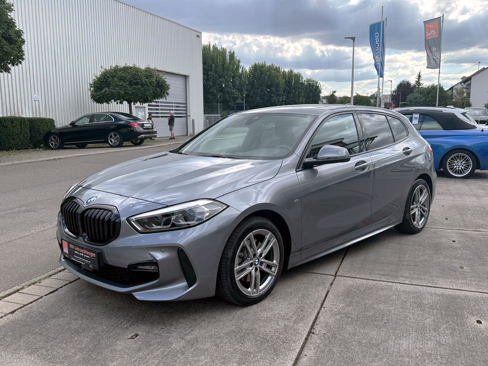 Fahrzeugabbildung BMW 118i M-Sport Steptr. NAV PDC KAM PANO TEMP HIFI