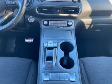 Hyundai Kona Trend Elektro Kam.+KeyLess+LED+Navi+SHZ+LM